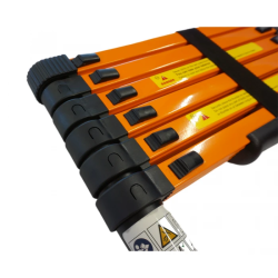 Escalera telescópica de acero 2,6 metros